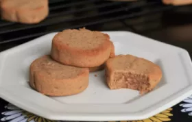 Delicious Keto Vanilla Cinnamon Cookies for a Low-Carb Treat