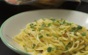 Delicious Linguine with a Flavorful White Clam Sauce