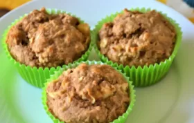 Delicious Oatmeal Apple Muffins