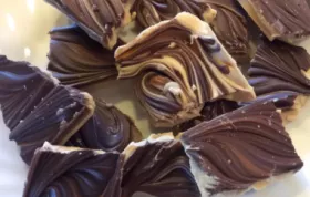 Delicious Peanut Butter Chocolate Bark Recipe