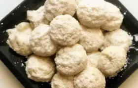 Delicious Pecan Balls Recipe