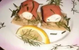 Delicious Smoked Salmon Rolls with a Creamy Filling