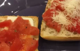 Delicious Tomato Garlic Bread Recipe