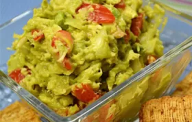 Delicious Tuna and Avocado Salad Recipe