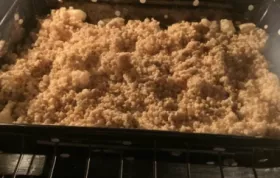 Delicious Vegan Berry and Apple Crumble Recipe