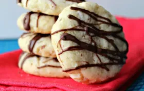 Donna's Coconut Almond Cookies