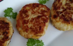 Easy and Delicious Simple Vegetarian Leek Patties Recipe