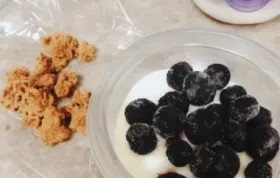 Easy and Delicious Simple Yogurt Parfaits Recipe