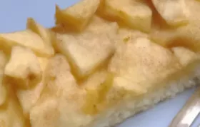 Easy Homemade German Apple Sheet Cake Recipe