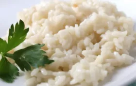 Fluffy and Delicious American-style White Rice Recipe