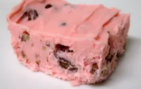 Fluffy Strawberry Fudge