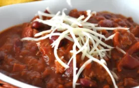 Hearty and Flavorful American Beef Chili