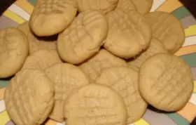 Homemade Classic Peanut Butter Cookies Recipe