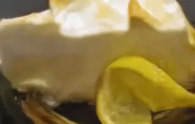 Light Summery Lemon Cheesecake