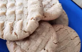 Moist and Chewy Peanut Butter Cookies