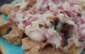 Mom's Easy Creamed Chipped Beef on Toast