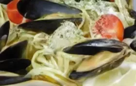 Mussels Mariniere with Linguine