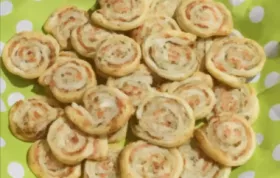 Puff Pastry Pinwheels with Smoked Salmon and Cream Cheese