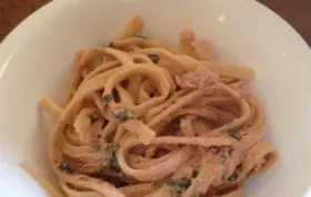 Quick Creamy Spinach and Tomato Pasta