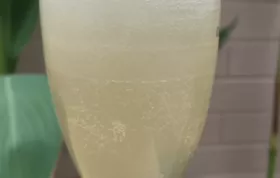 Refreshing and bubbly Air Mail Cocktail perfect for a hot summer day