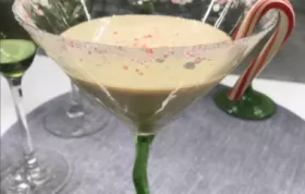 Refreshing and Festive White Christmas Cocktail