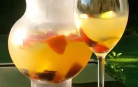 Refreshing and fruity White Peach Sangria