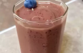 Refreshing and Nutritious Ann's Berry Green Smoothie Recipe