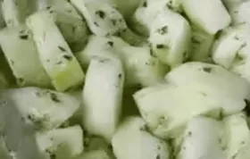 Refreshing and Quick Easy Cucumber Salad