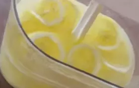 Southern-Style Vanilla Lemonade