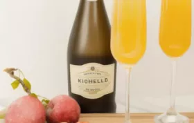 Sparkling Apple Cider Mimosa