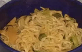Spicy Ramen Noodle Chicken Salad