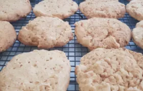 Tahini-Honey Oatmeal Cookies