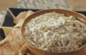 Trisha's Game Day Dip: A Delicious and Satisfying Snack for Game Day