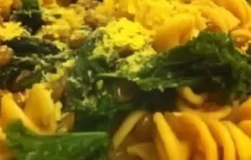 Vegan Lentil, Kale, and Red Onion Pasta Recipe