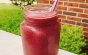 Very Berry Anti-Inflammatory Smoothie