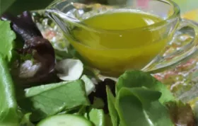 Zinfandel Vinaigrette: A Delicious Homemade Dressing